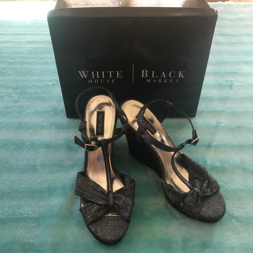 White House Black Market Sophie Sandals size 10 (New)